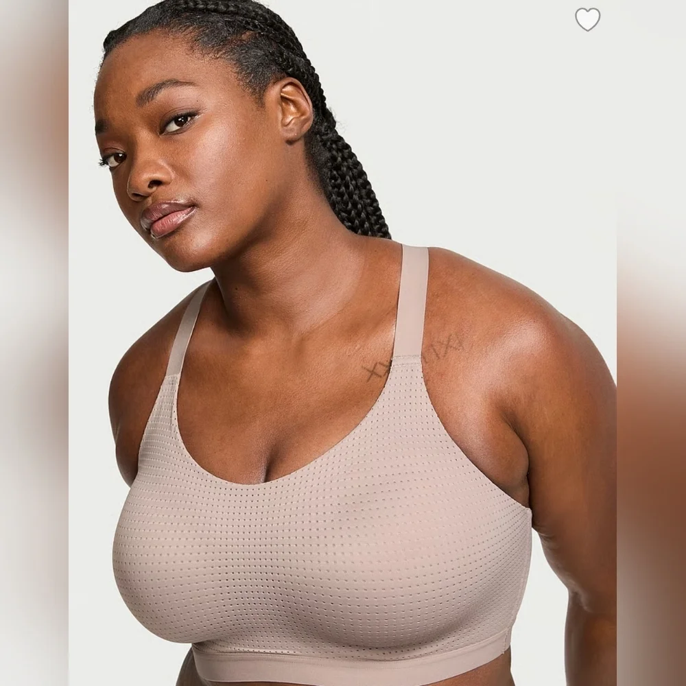 Victoria's Secret VSX Lightweight Mesh Sports Bra | Bare Taupe | 40DD